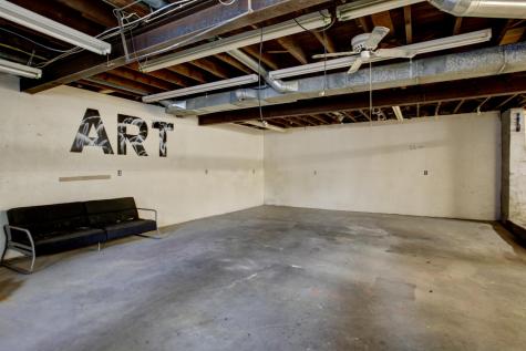 178 Pleasant Street Brunswick ME 04011