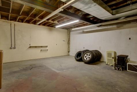 178 Pleasant Street Brunswick ME 04011