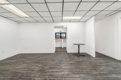 1567 Hammond Street Bangor ME 04401
