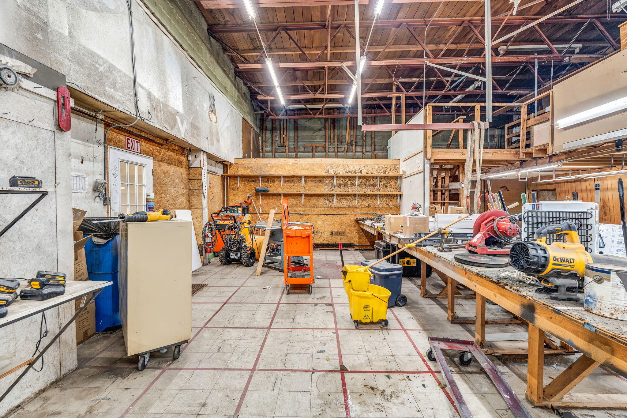 1567 Hammond Street Bangor ME 04401