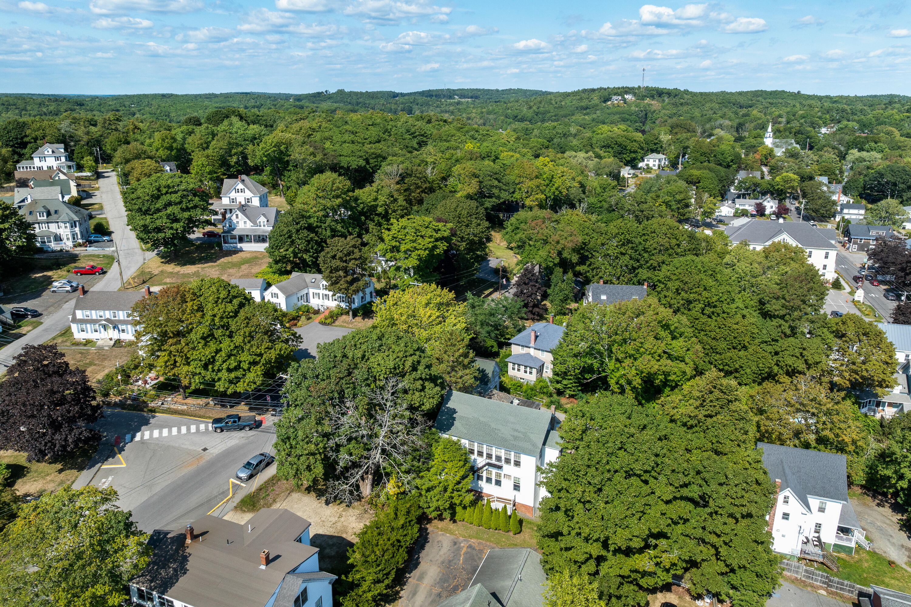25 Oak Street Boothbay Harbor ME 04538