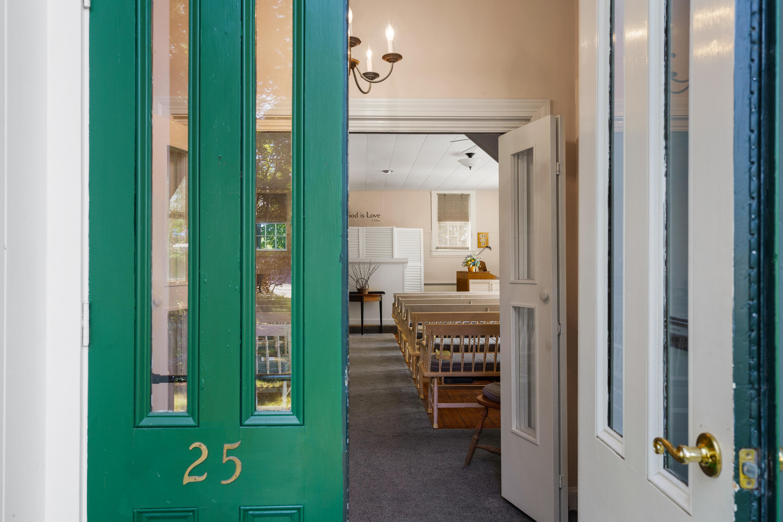 25 Oak Street Boothbay Harbor ME 04538