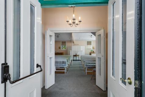 25 Oak Street Boothbay Harbor ME 04538