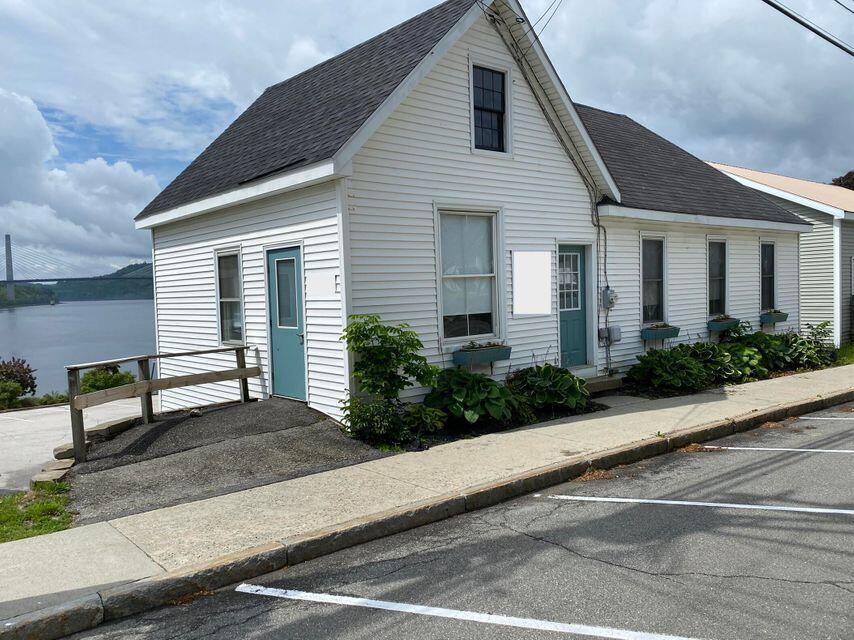 52 Main Street Bucksport, ME