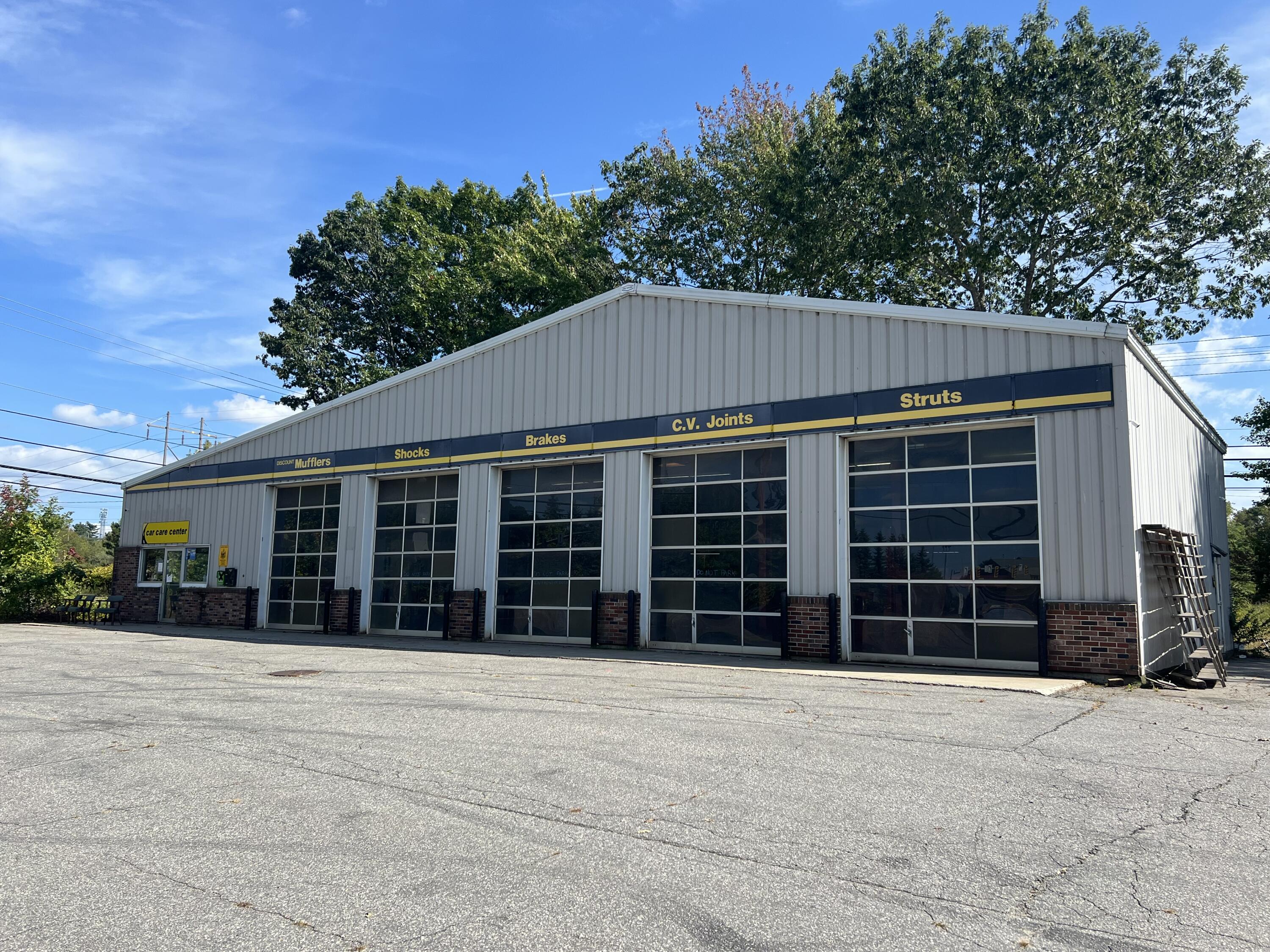 6 Topsham Fair Mall Road Topsham ME 04086