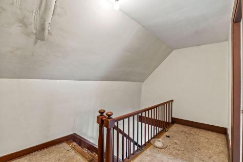 26 Lincoln Street Dover-foxcroft ME 04426