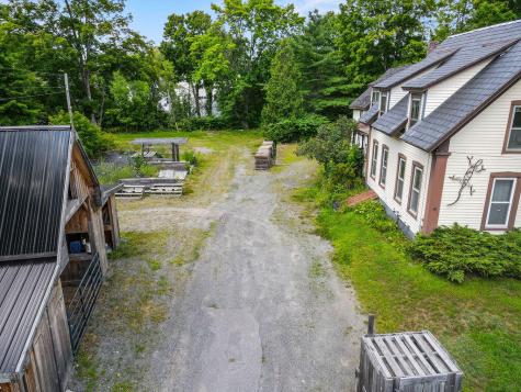 26 Lincoln Street Dover-foxcroft ME 04426