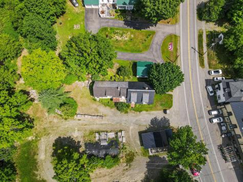 26 Lincoln Street Dover-foxcroft ME 04426