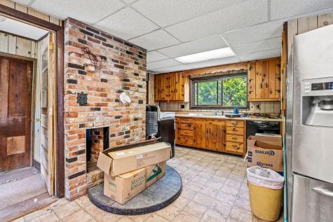 26 Lincoln Street Dover-foxcroft ME 04426