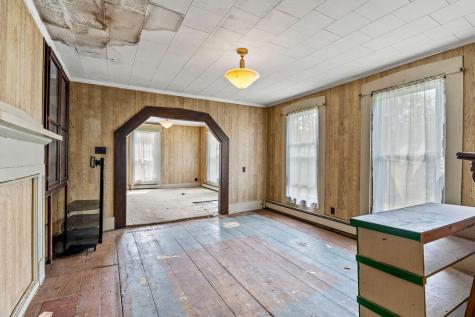 26 Lincoln Street Dover-foxcroft ME 04426