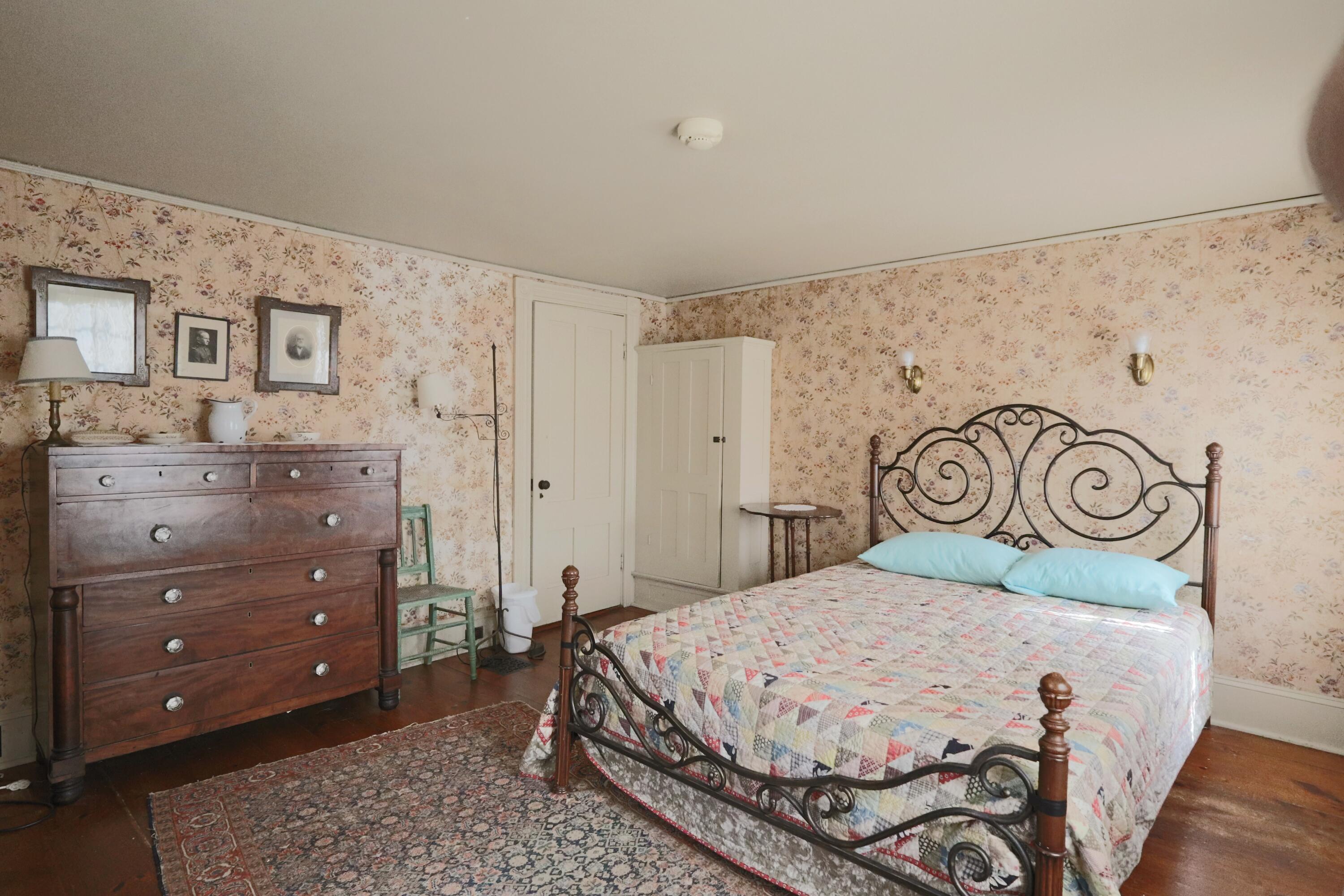 10 South Arm Road Andover ME 04226