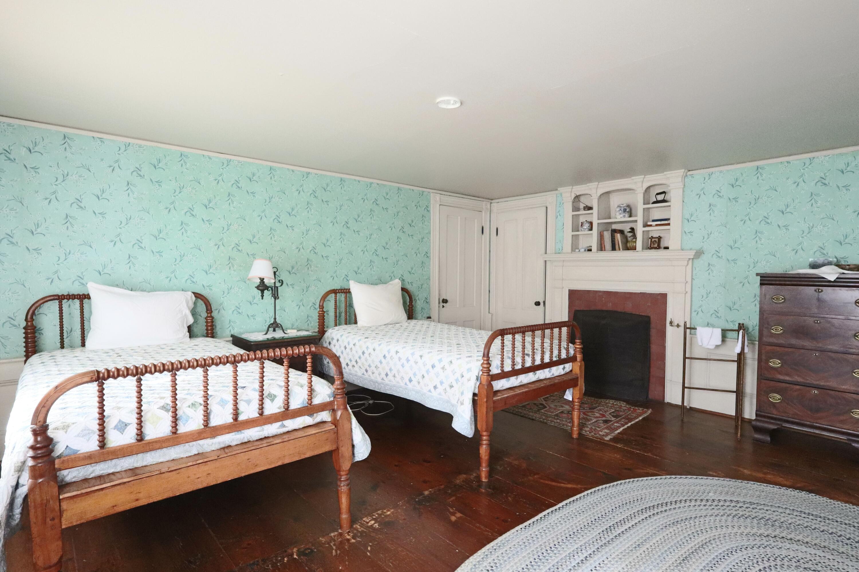 10 South Arm Road Andover ME 04226