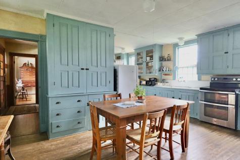 10 South Arm Road Andover ME 04226