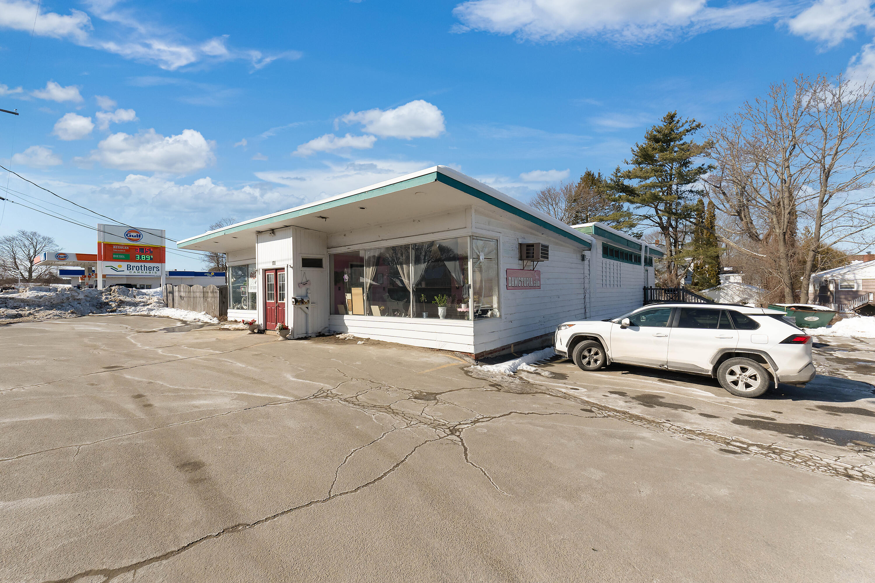 101 Leeman Highway Bath ME 04530