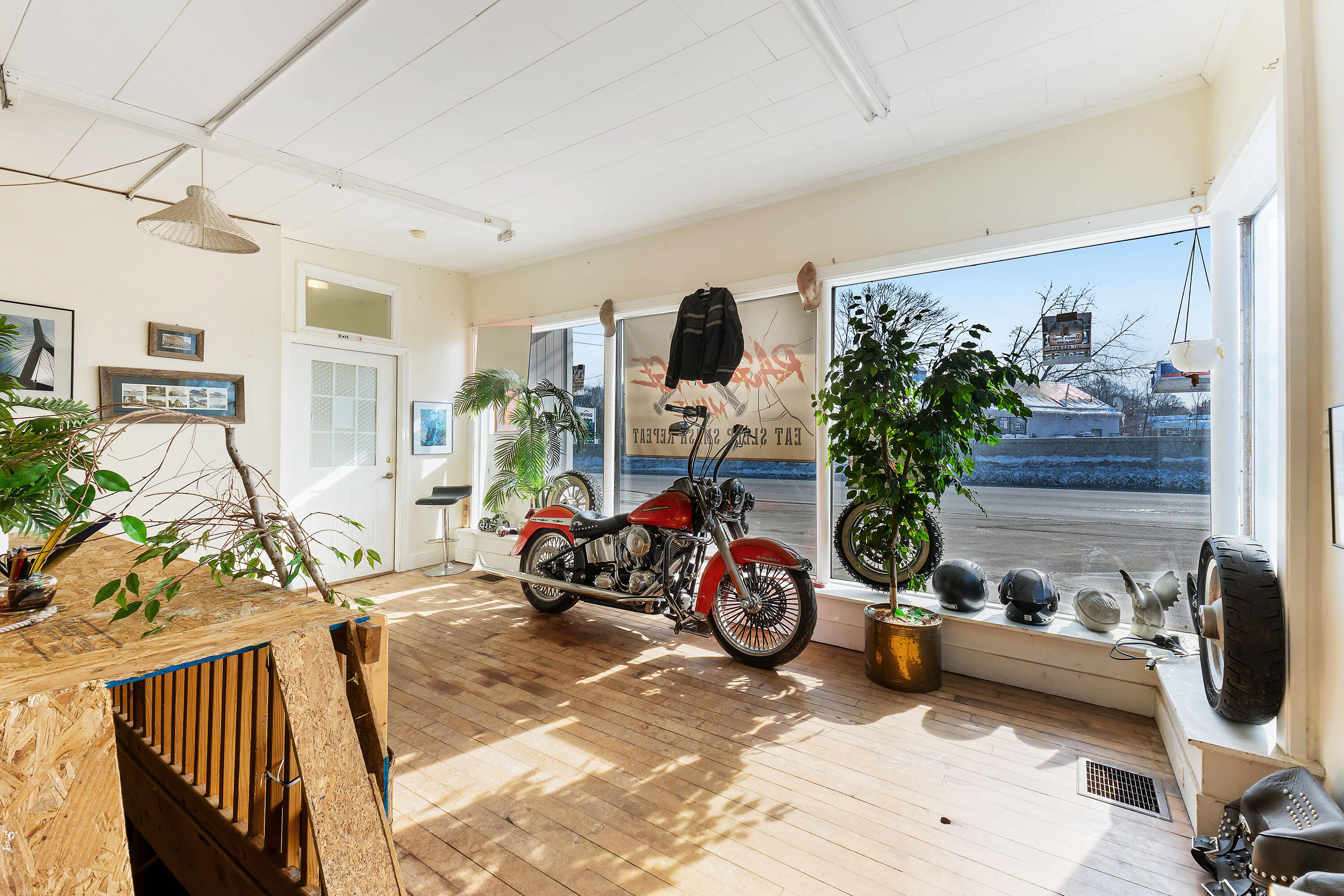 101 Leeman Highway Bath ME 04530