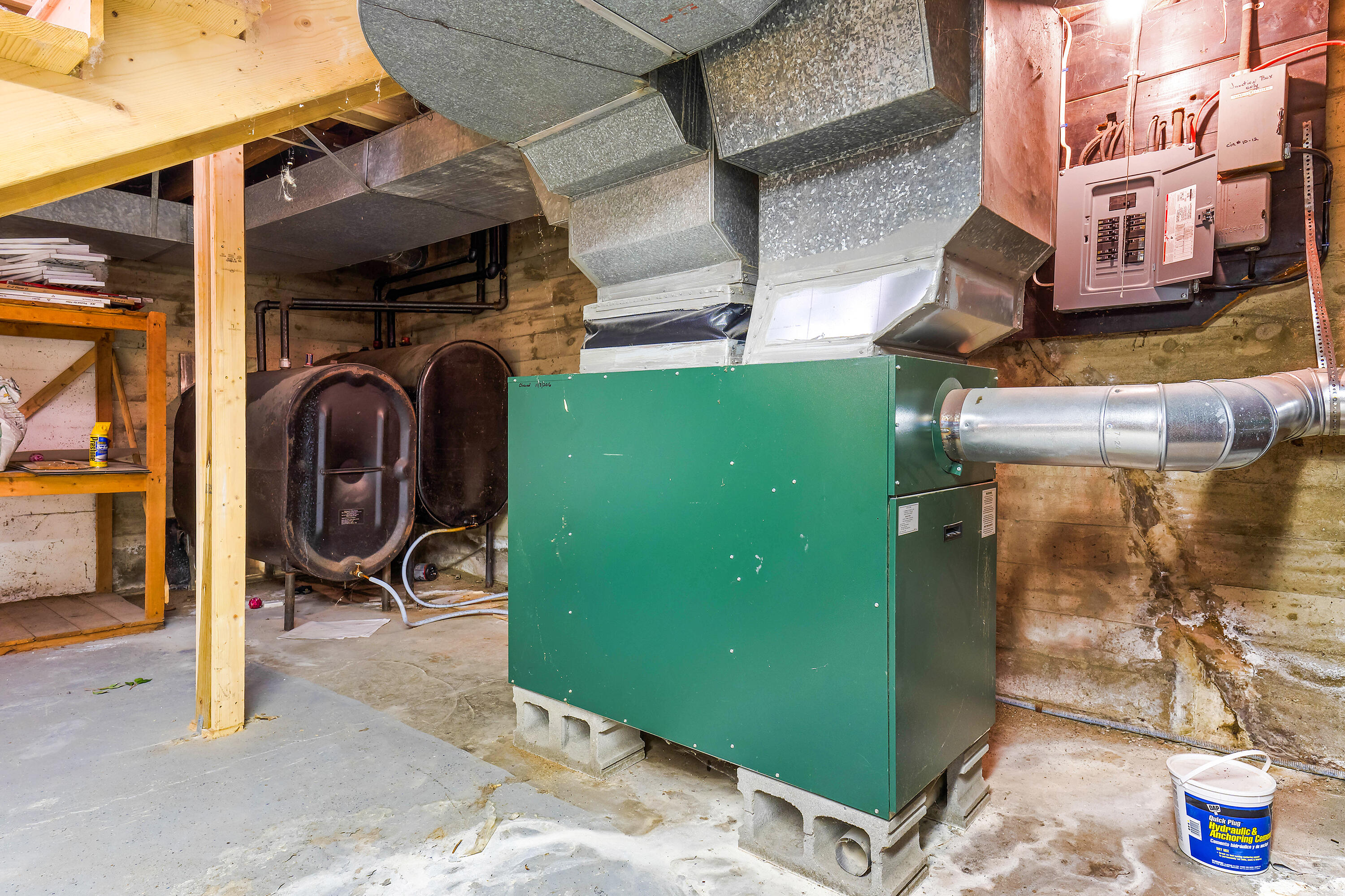 101 Leeman Highway Bath ME 04530