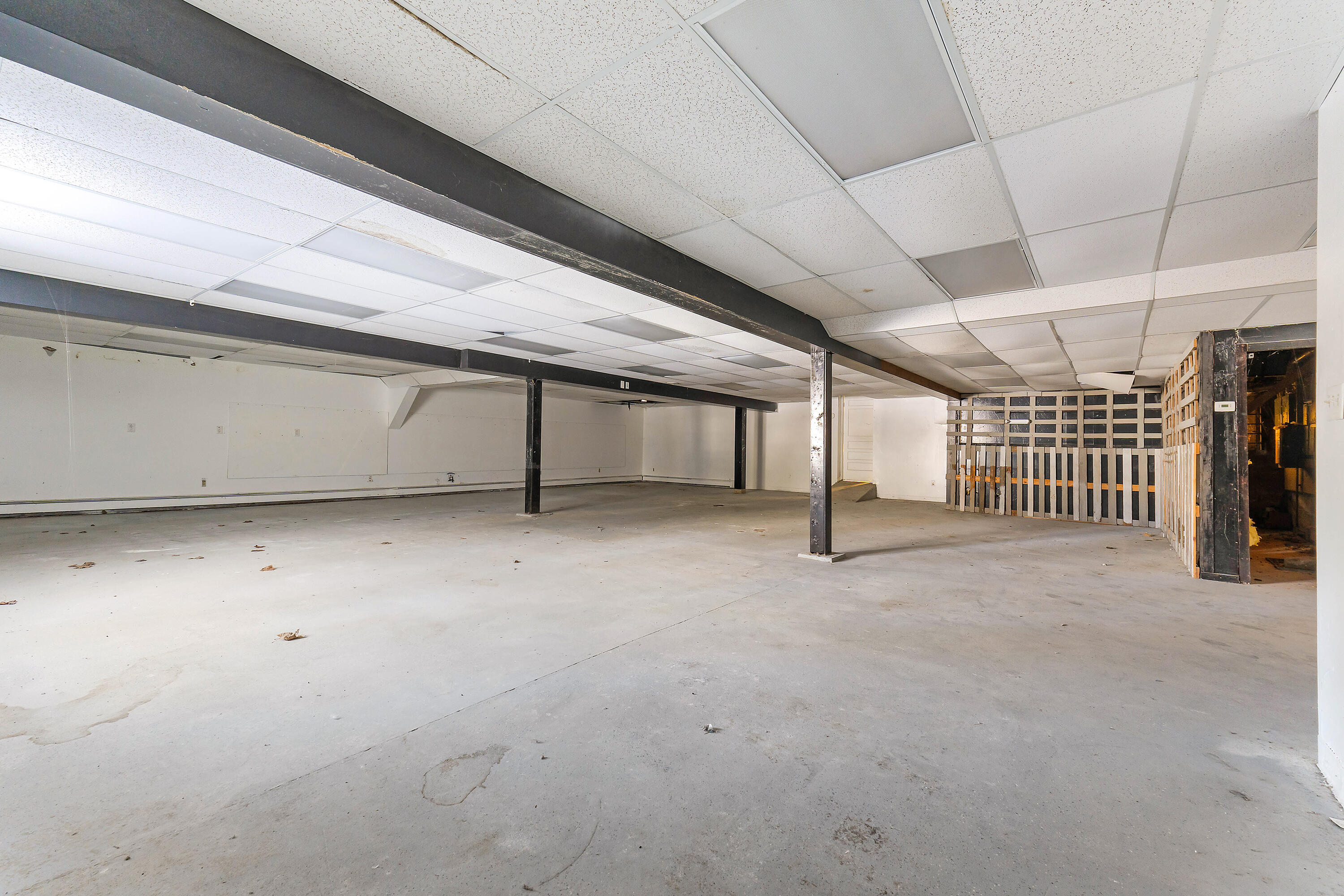 101 Leeman Highway Bath ME 04530