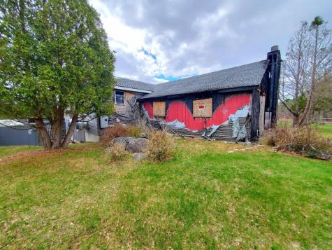 999 Main Road Eddington ME 04428