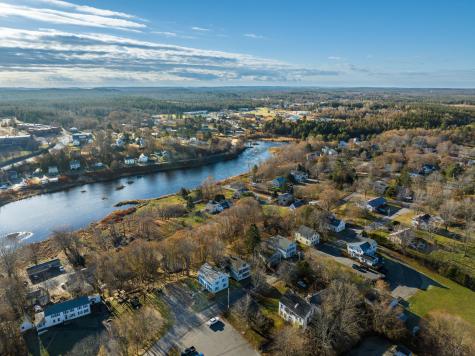 2 High Street Machias ME 04654