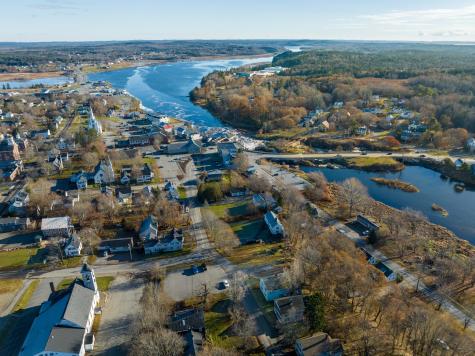 2 High Street Machias ME 04654
