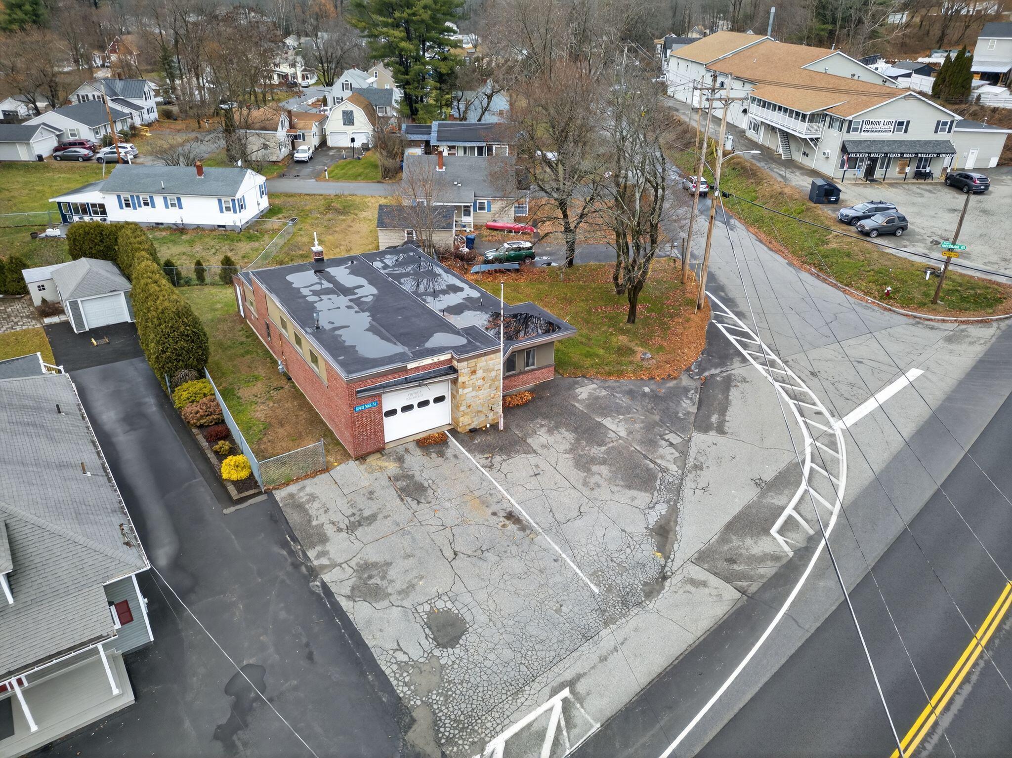 834 Main Street Lewiston ME 04240