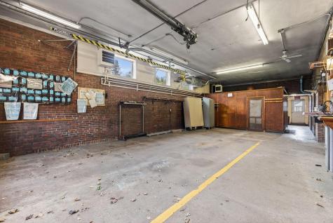 834 Main Street Lewiston ME 04240