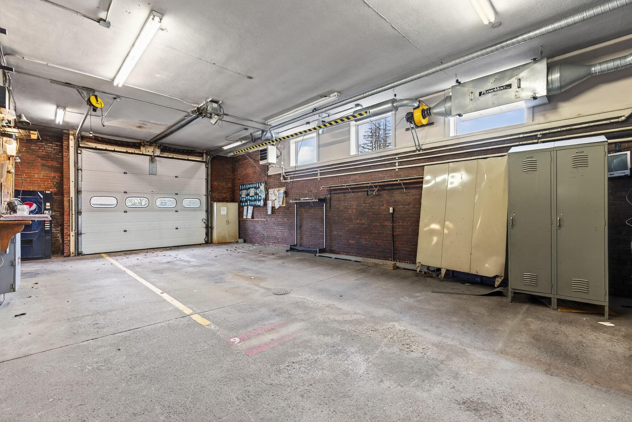 834 Main Street Lewiston ME 04240