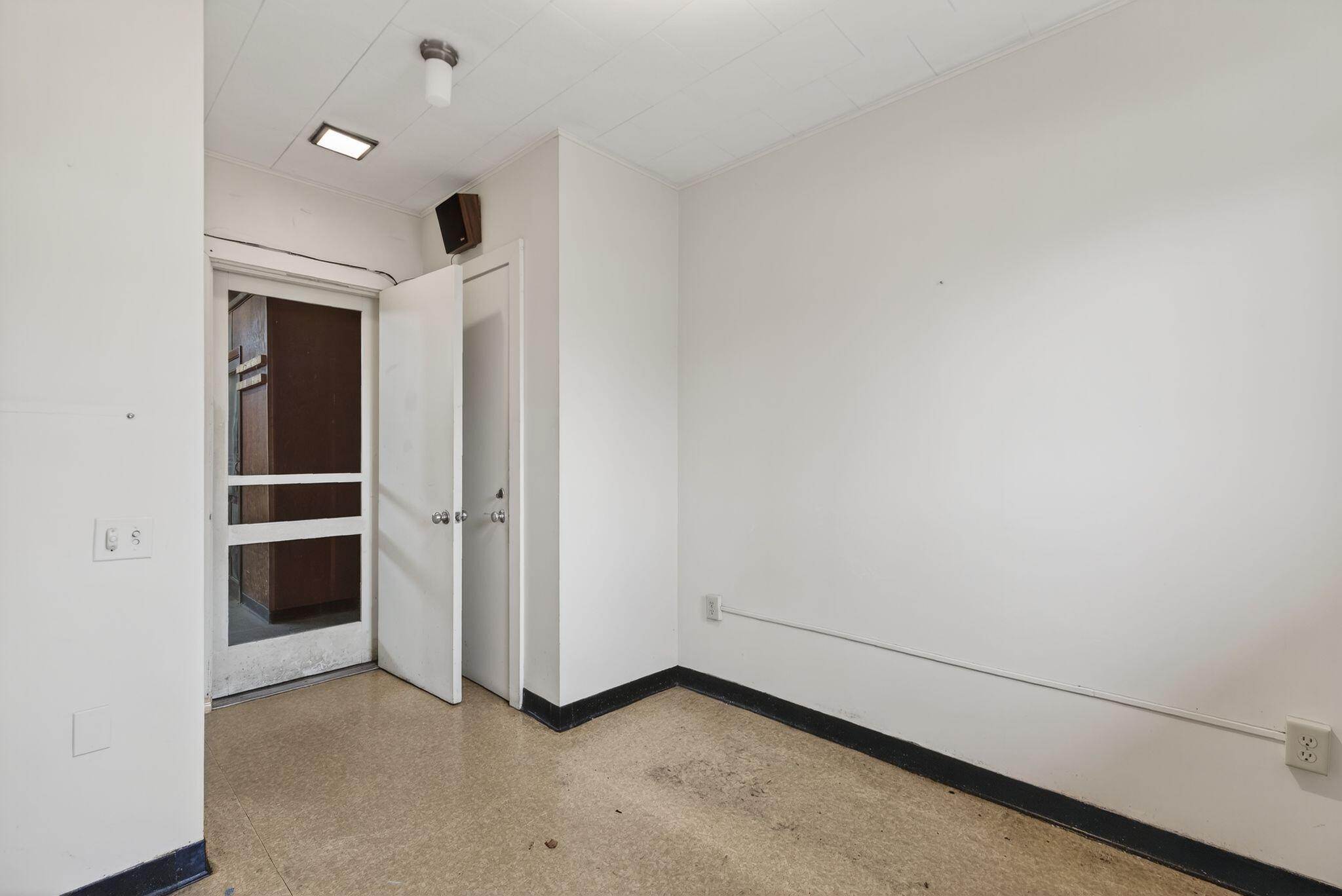 834 Main Street Lewiston ME 04240