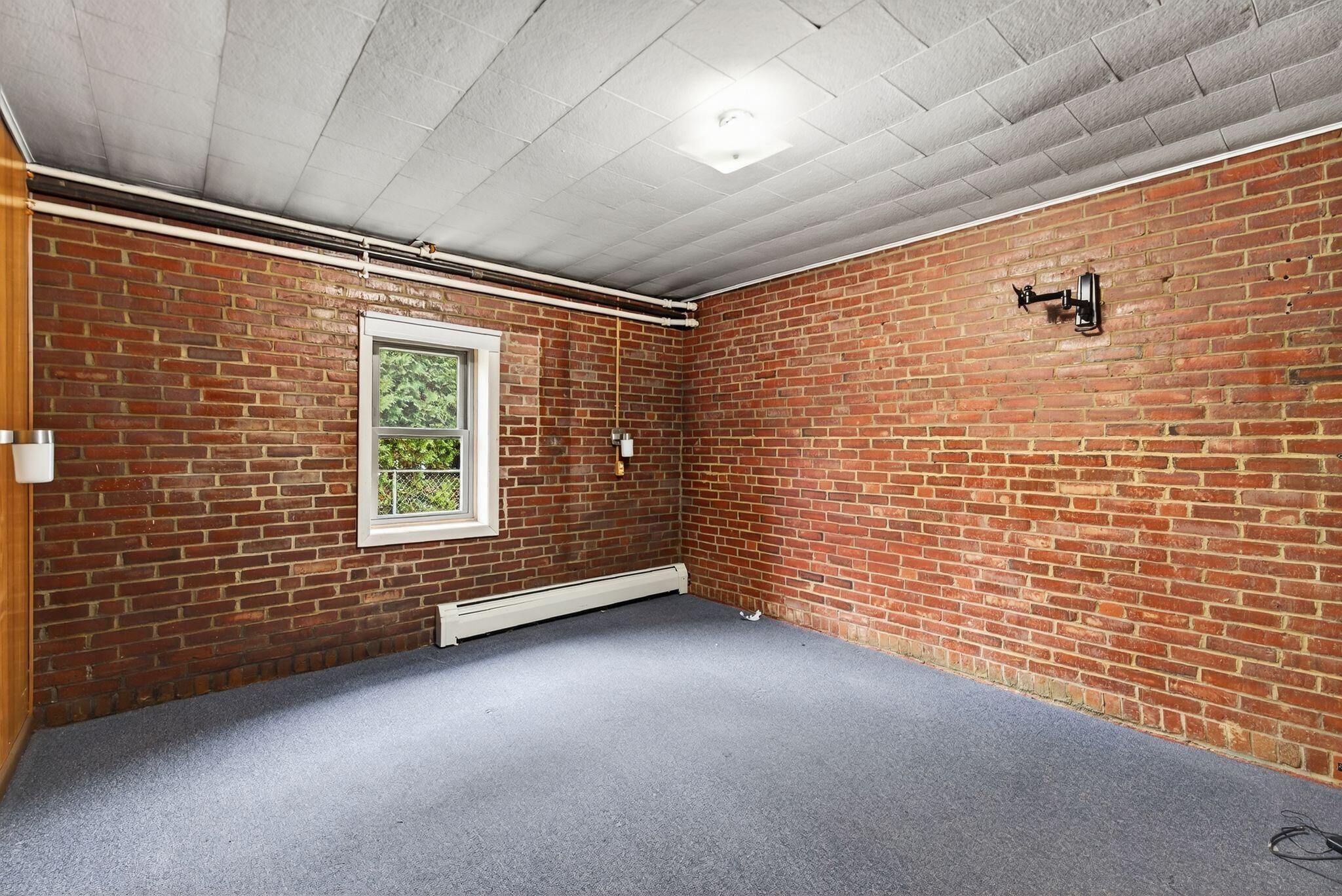 834 Main Street Lewiston ME 04240