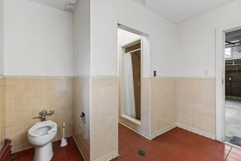 834 Main Street Lewiston ME 04240