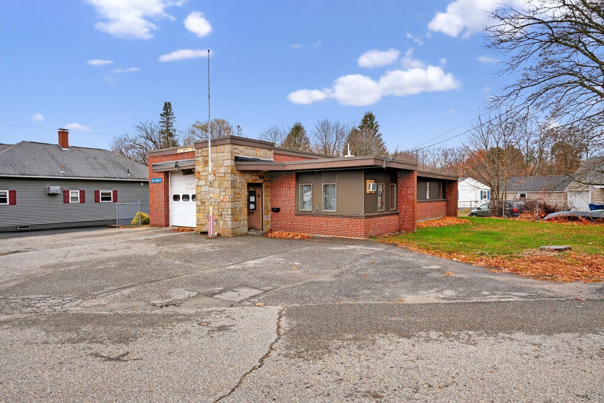 834 Main Street Lewiston ME 04240