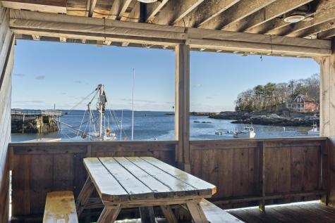 127,129 State Route 32 Route Bristol ME 04554