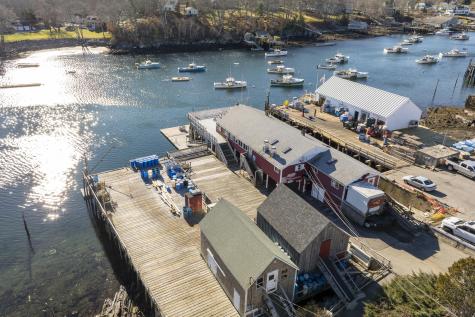 127,129 State Route 32 Route Bristol ME 04554