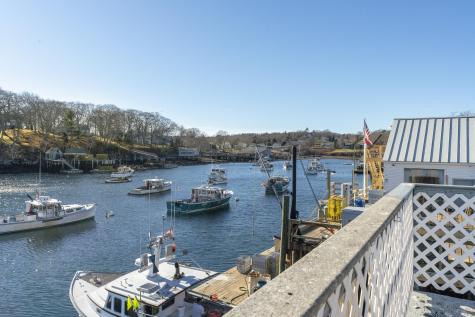 127,129 State Route 32 Route Bristol ME 04554