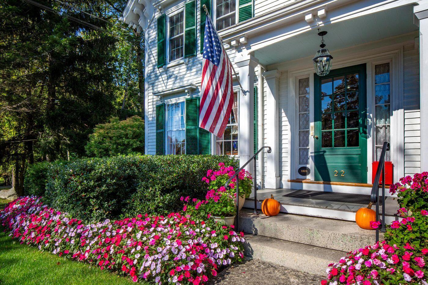 22 High Street Camden ME 04843