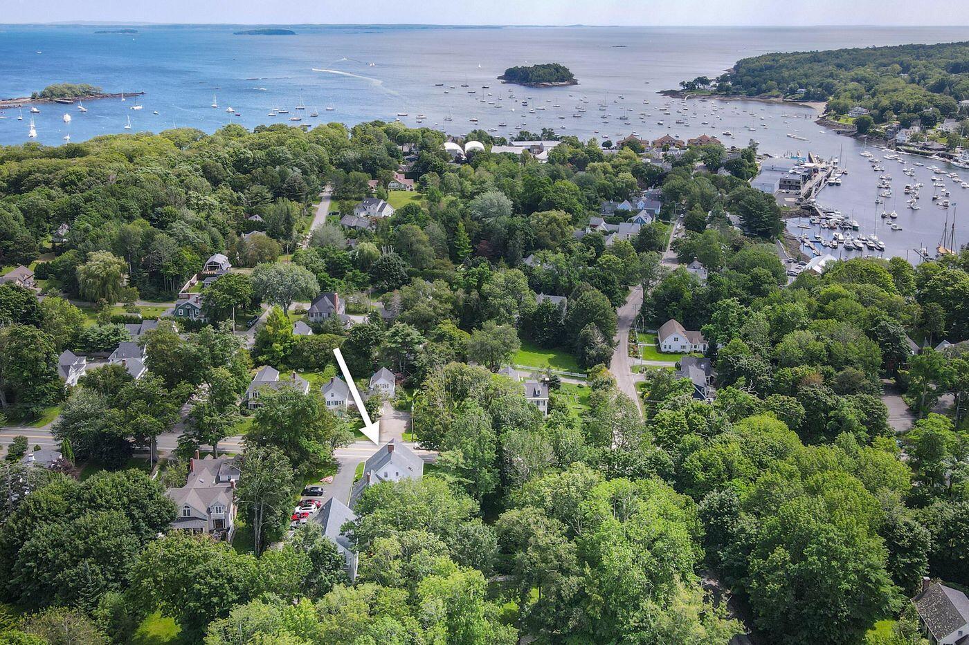 22 High Street Camden ME 04843