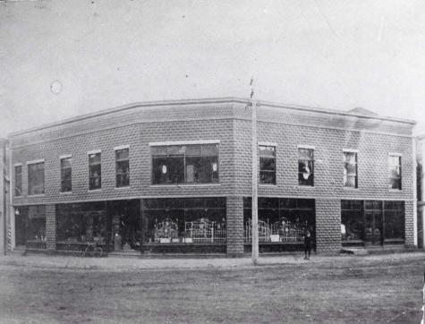 28 Main Street Dexter ME 04930