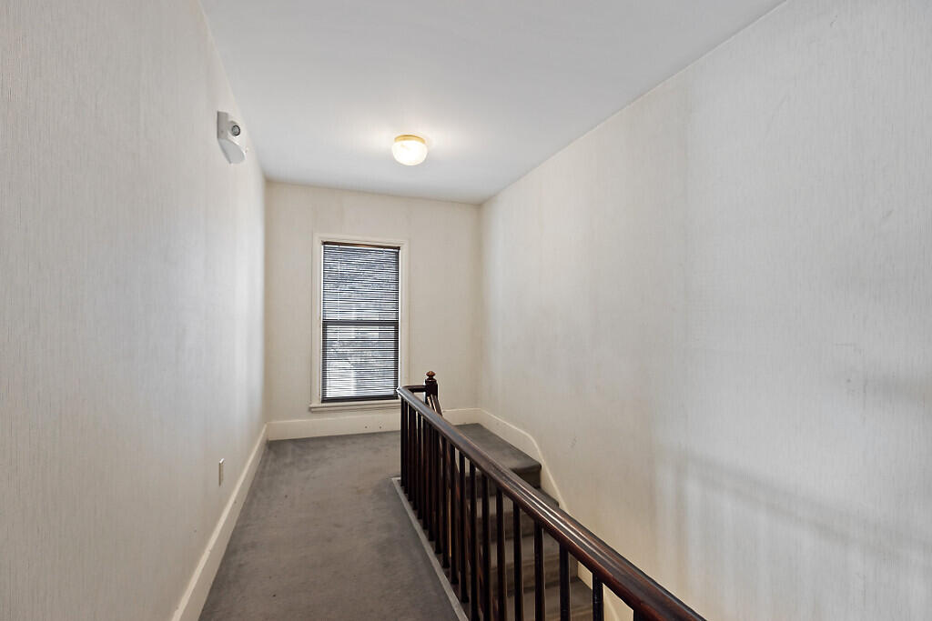 2 Bangor Street Augusta ME 04330