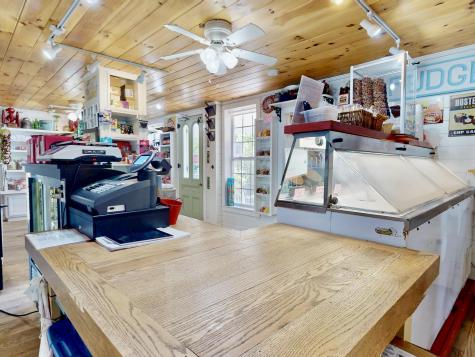 62 W Main Street Vinalhaven ME 04863