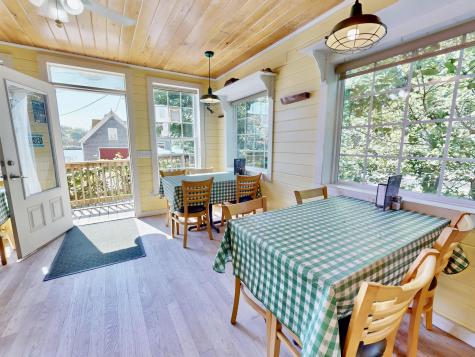 62 W Main Street Vinalhaven ME 04863