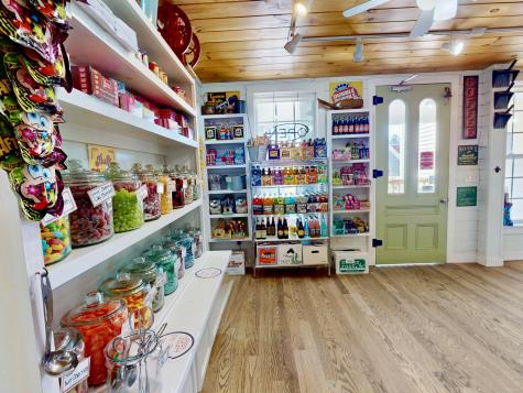 62 W Main Street Vinalhaven ME 04863