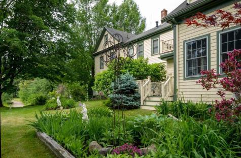 15 Locke Street Kennebunkport ME 04046