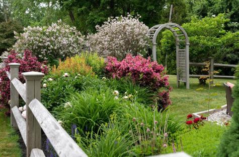 15 Locke Street Kennebunkport ME 04046