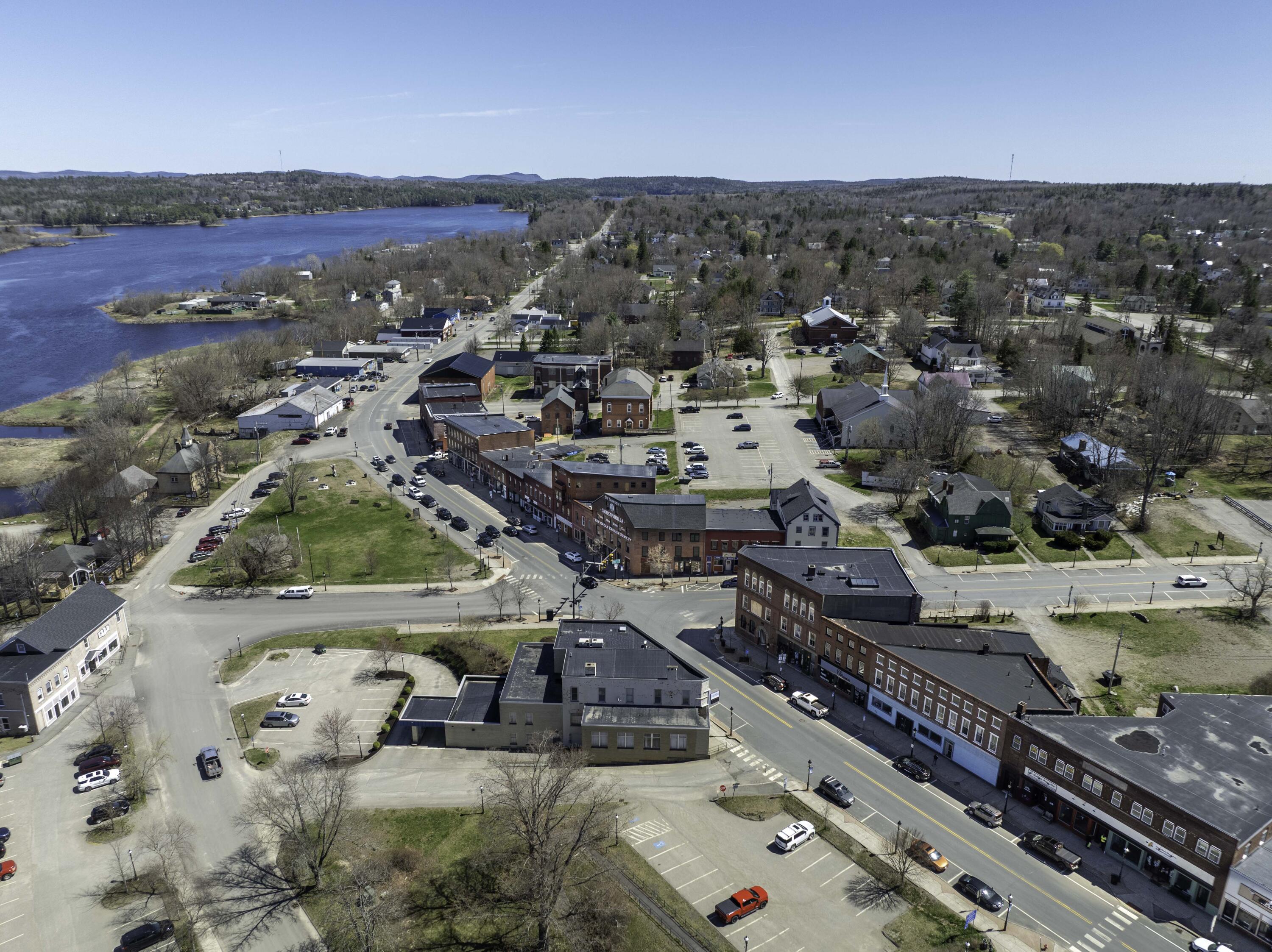 339 Main Street Calais ME 04619