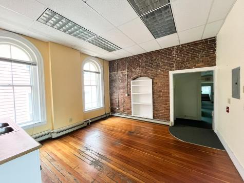 181 Brackett Street Portland ME 04102