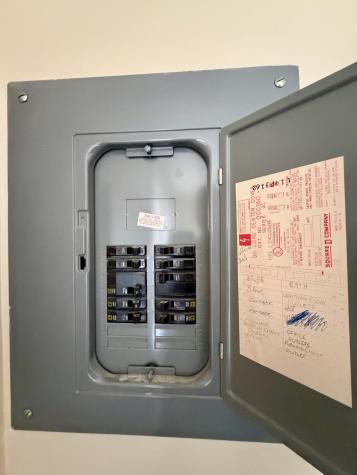 433 Us Route 1 York ME 03909