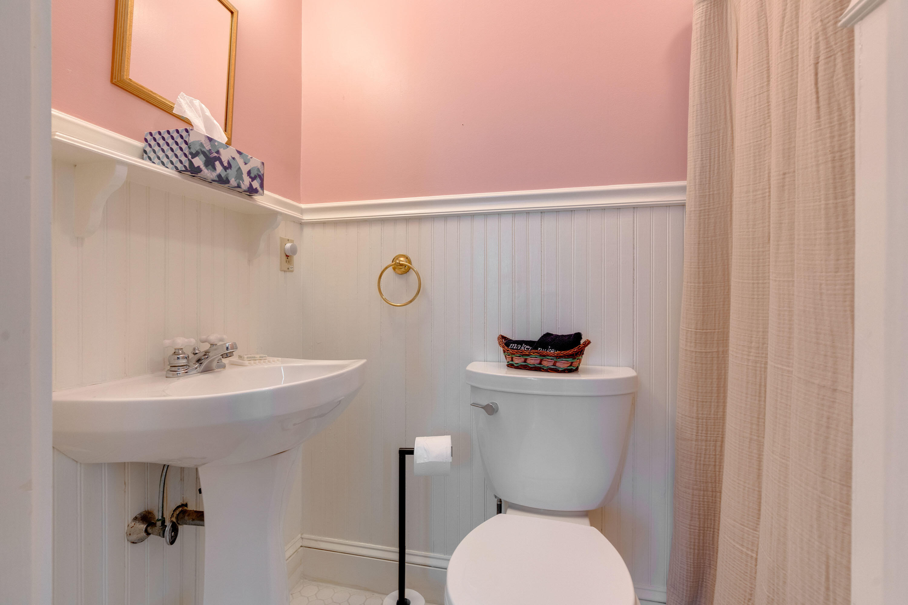 11 Holbrook Street Freeport ME 04032