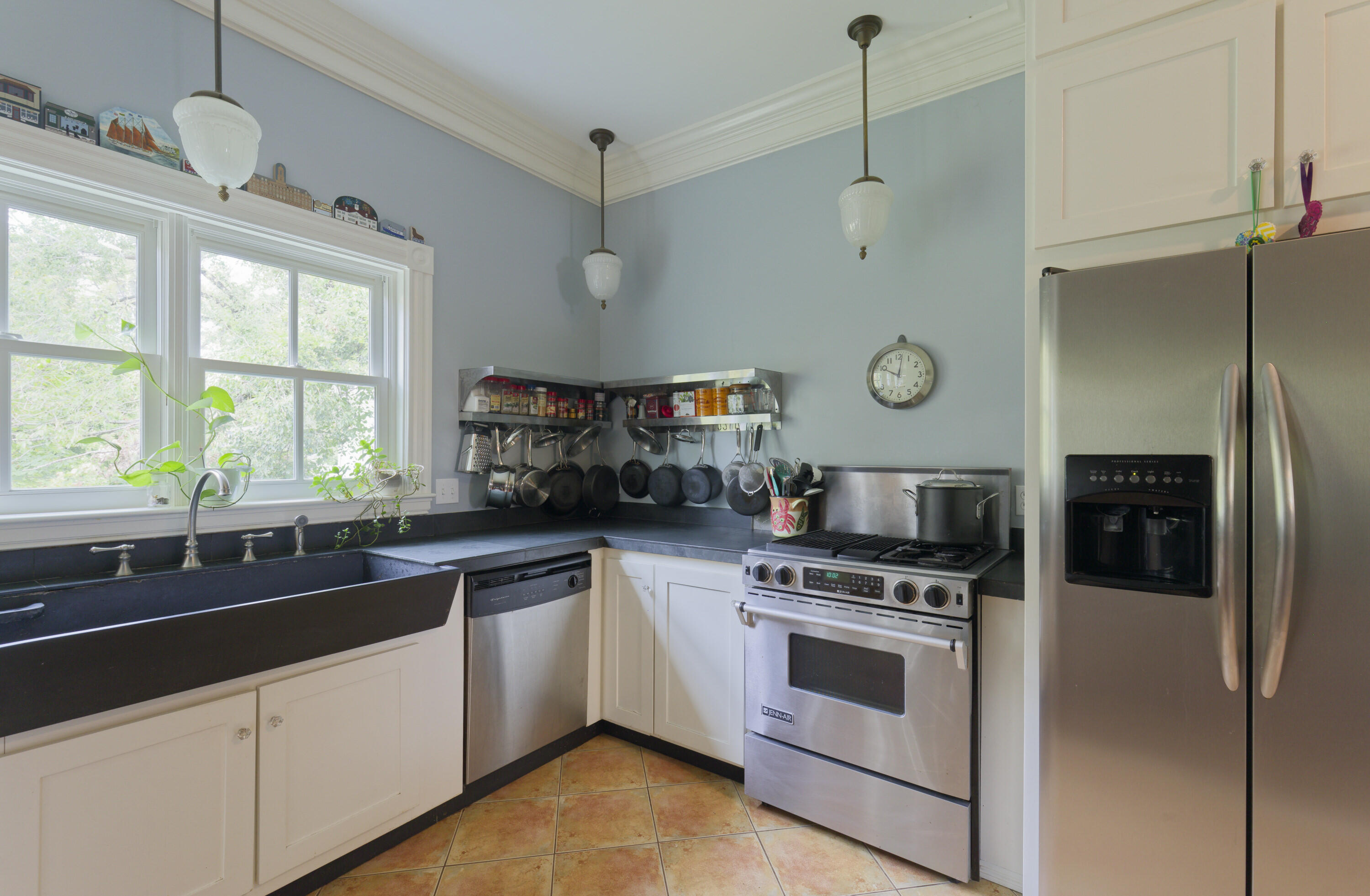 11 Holbrook Street Freeport ME 04032