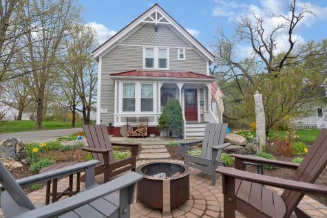 11 Holbrook Street Freeport ME 04032