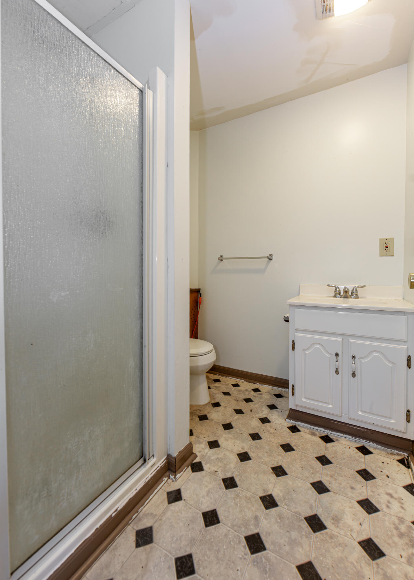 1276 Surry Road Surry ME 04684